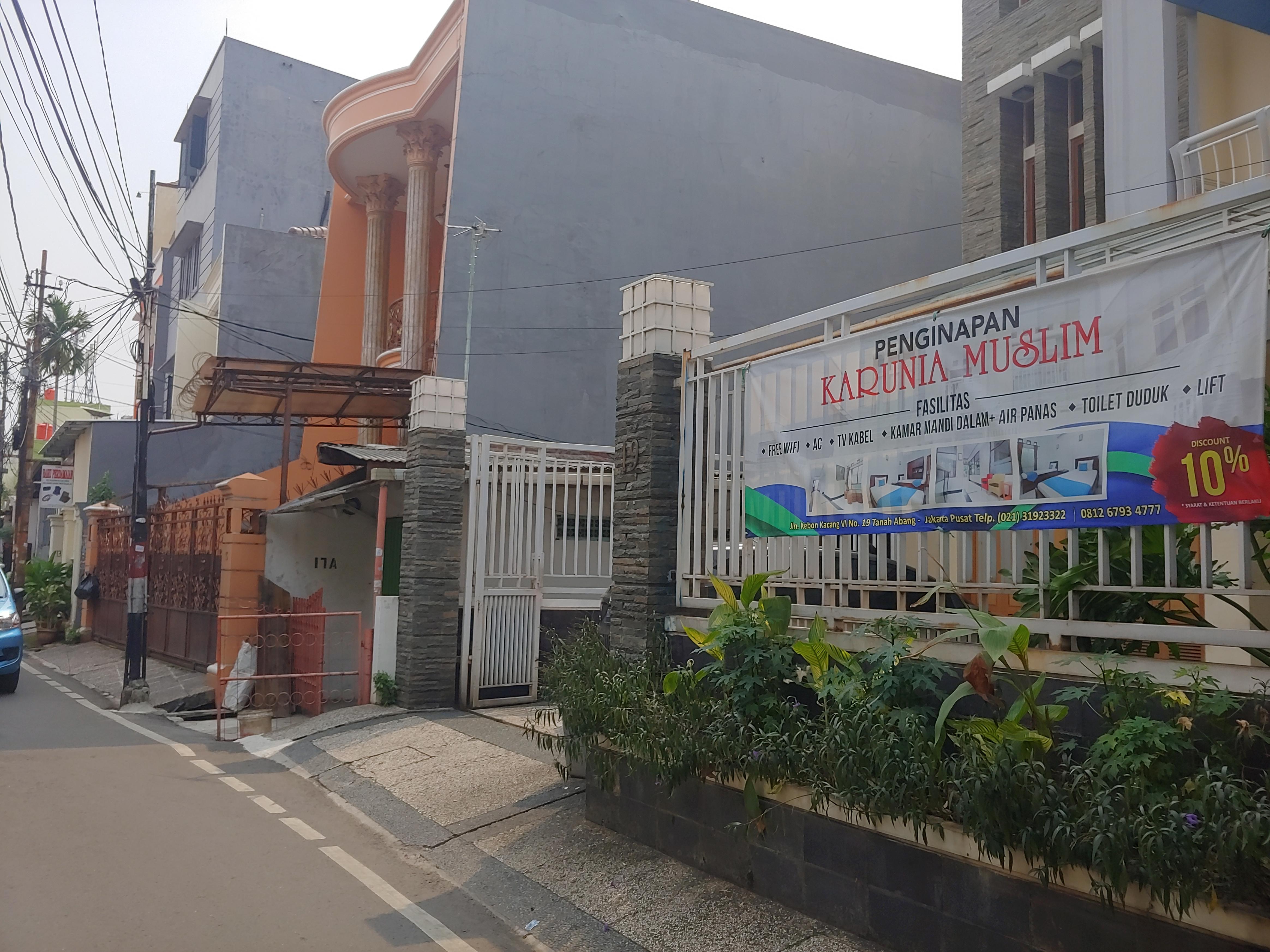 Oyo 3894 Karunia Muslim Syariah Hotel Jakarta Exterior foto