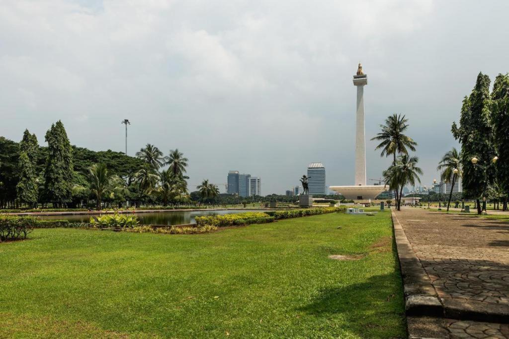 Oyo 3894 Karunia Muslim Syariah Hotel Jakarta Exterior foto