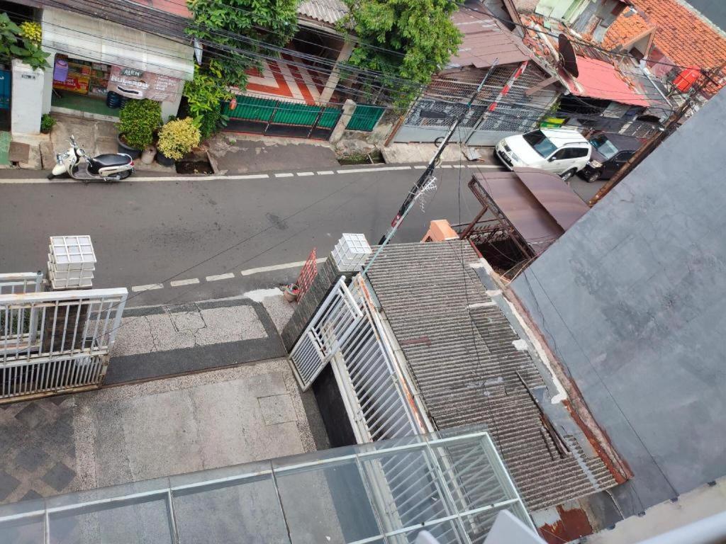 Oyo 3894 Karunia Muslim Syariah Hotel Jakarta Exterior foto